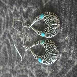 925 Sterling Silver Turquoise Dangle Earrings